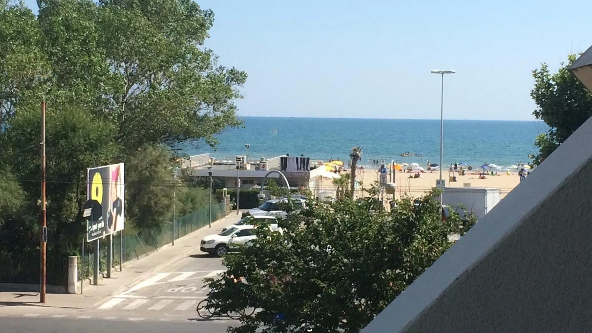 Riccione Sul Mare Con Servizio Spiaggia E Aquapark 0*,  意大利
