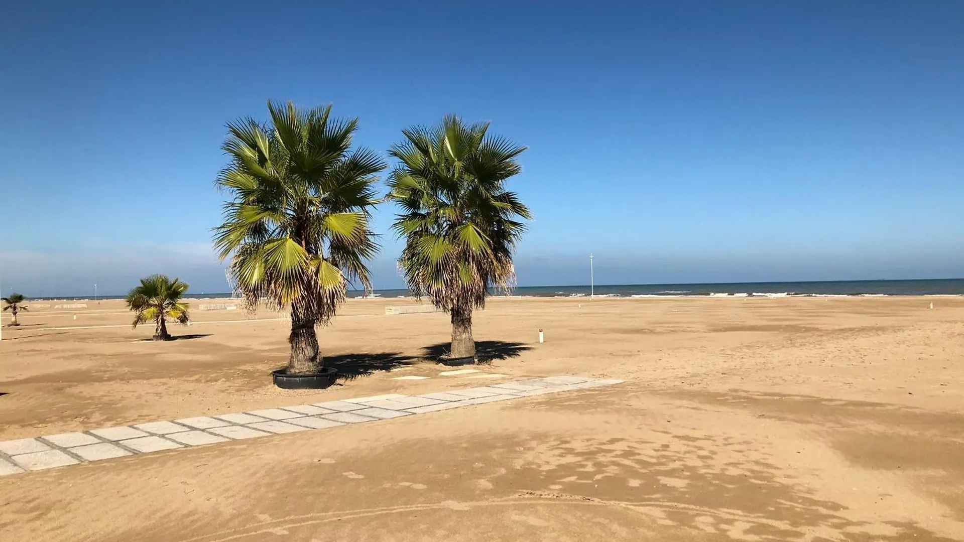 Riccione Sul Mare Con Servizio Spiaggia E Aquapark 公寓