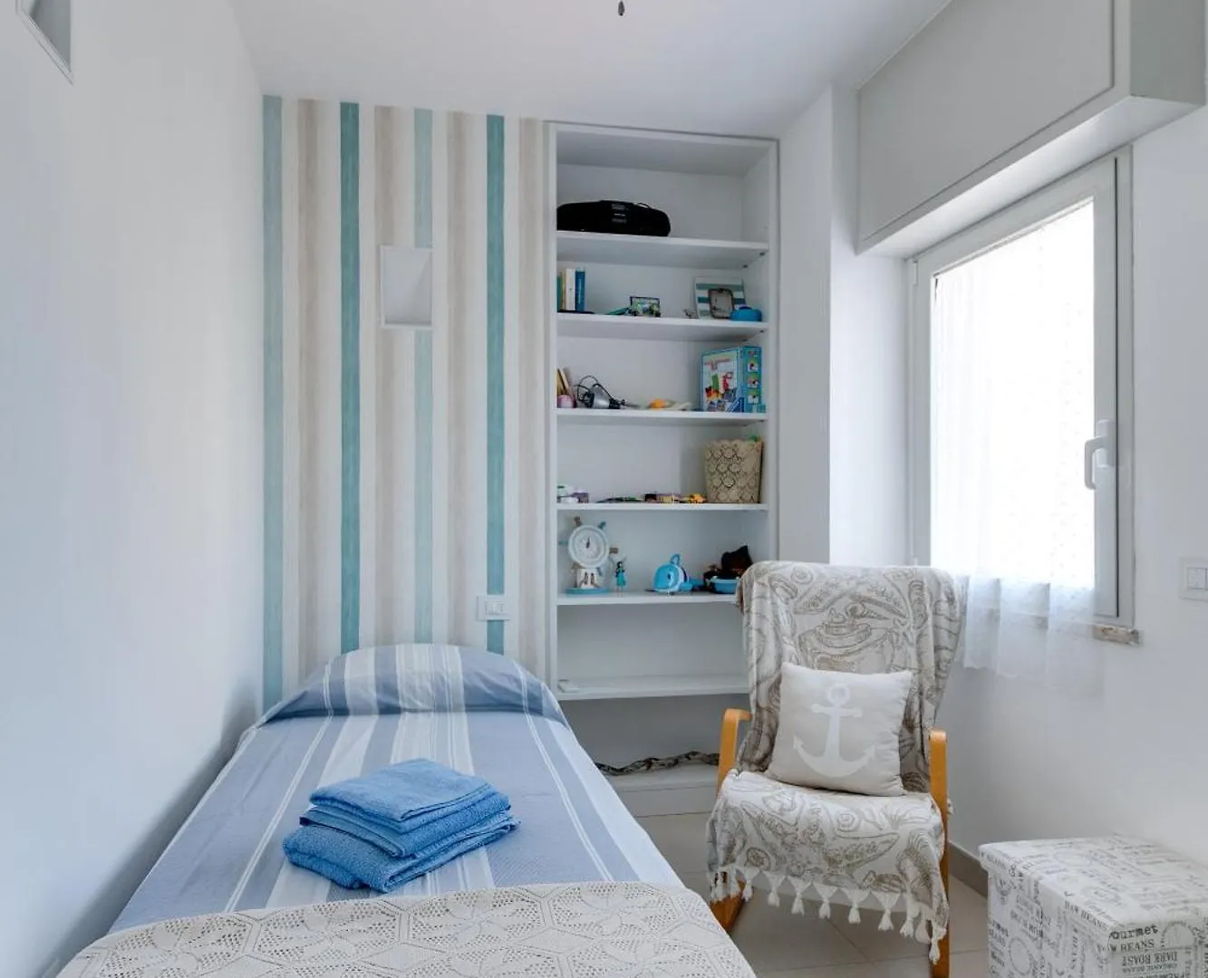 Riccione Sul Mare Con Servizio Spiaggia E Aquapark 0*,  意大利